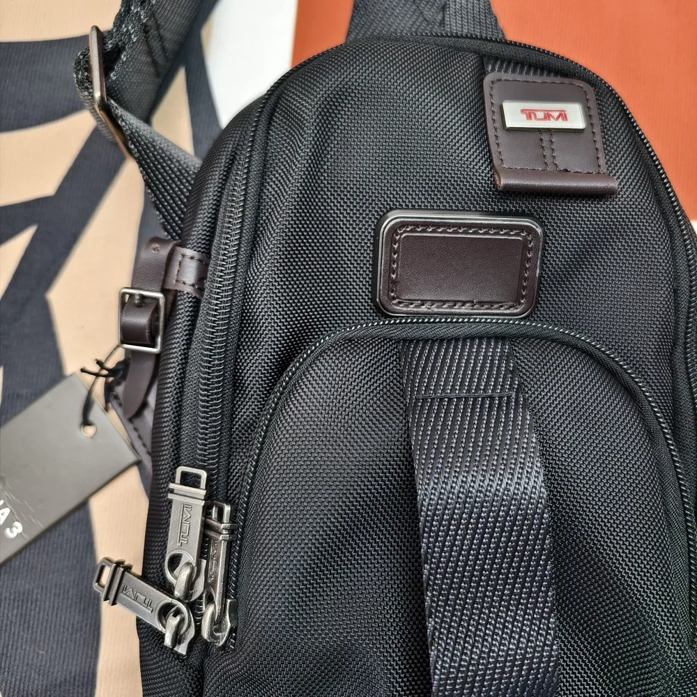 🍒 Tumi Alpha Bravo Compact Shoulder Bag|Chest Pack